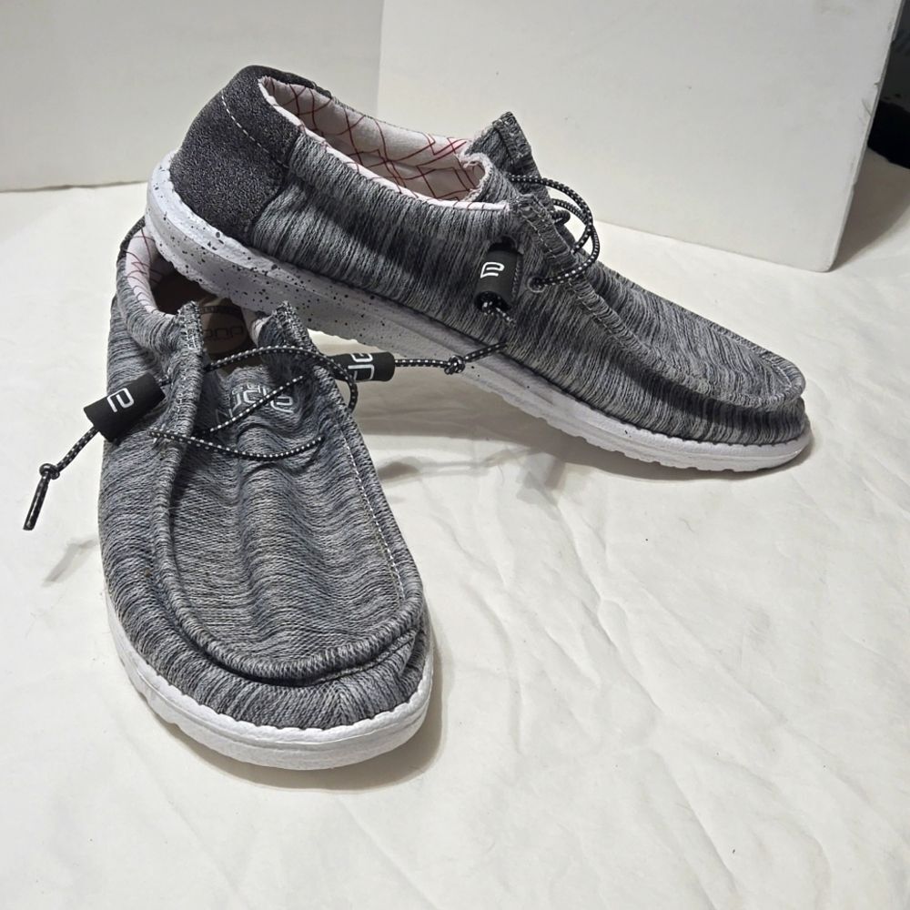 Hey Dude Men's Wally Stretch Yin & Yang Slippers US 9 Charcoal comfort Shoes